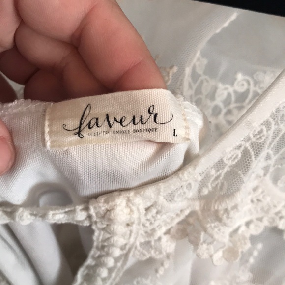 Floral Tunic - Picture 2 of 3